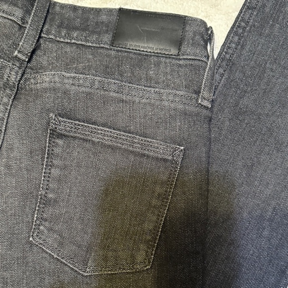 A26.  Smith and rogue women’s no. 75 high-rise Black Skinny Jeans size 25 x 28
